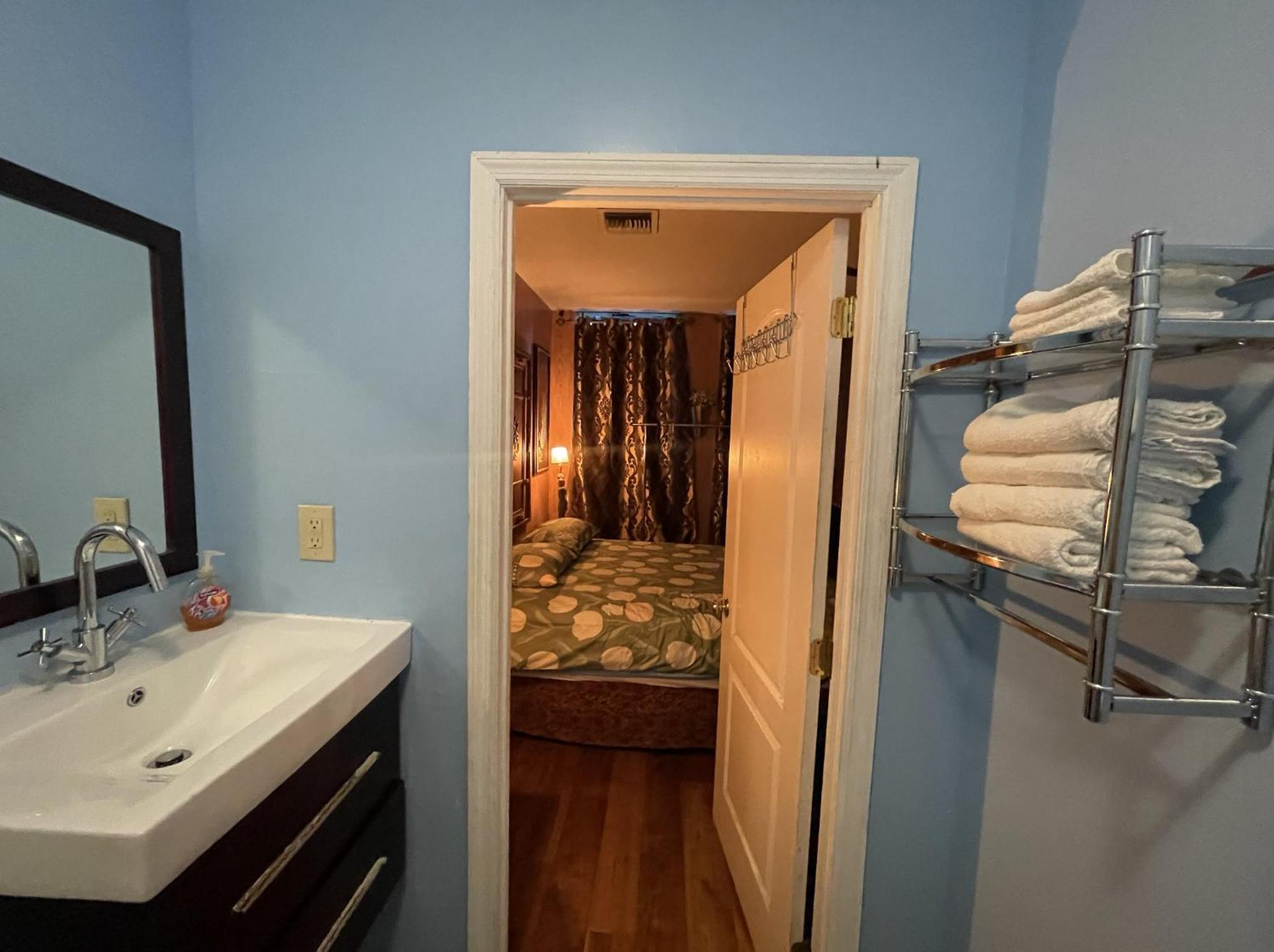 Nyc Townhouse Apartment New York Bagian luar foto